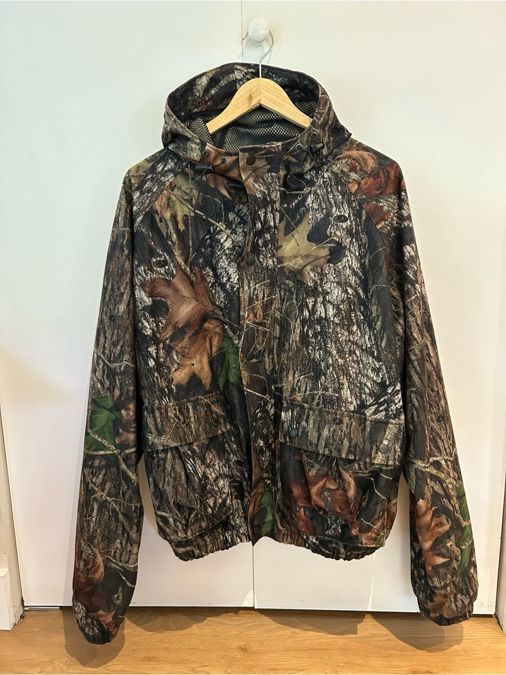 Camouflage Hooded Men's Jacket - Realtree